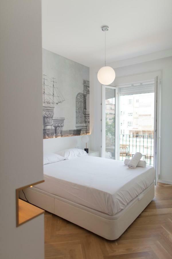 Florit Flats - Chic And Central In A Lively But Quiet Area All Walking Distance Valência Exterior foto